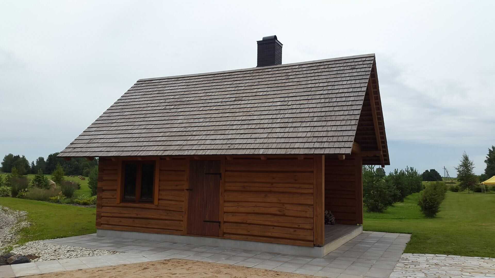 Log house